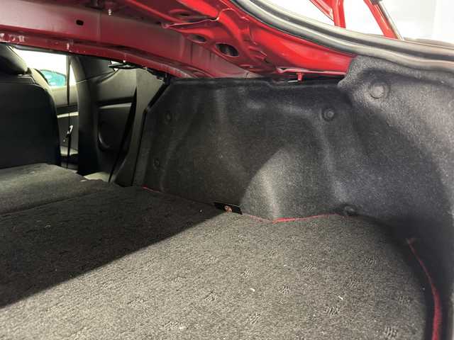 トヨタ ８６ GT リミテッド 三重県 2012(平24)年 2.8万km ライトニングレッド プレミアムガソリン/FR/6F/純正 7インチナビ NSZT-W62G/（AM/FM/CD/DVD/SD/SDREC/TV/DS/Bluetooth）/ETC/モデリスタエアロ（F/S/R）/［TRD］エアロスタビライジングカバー（リヤガラスとトランクドアの間を埋めるパーツ）/ルーフスポイラー［社外品：Grazio&Co.（グラージオ・アンド・シーオー）］/トランクスポイラー［GT Limited標準装備］/安全/・ABS/・VSC（ビークル・スタビリティ・コントロール）/・トラクションコントロール（TRACK機能付）/・ヒルスタートアシスト/・緊急ブレーキシグナル/・SRS 運転席・助手席＋サイド＋カーテンシールドエアバッグ/装備/・ハーフレザーシート（本革×アルカンターラ）/・シートヒーター（D/N）/・左右独立オートエアコン/・コンライト（ヘッドライト自動点灯・自動消灯システム）/・LEDヘッドランプ/・フロント（LED）＆リヤフォグランプ/・電動格納ドアミラー/・パワーステアリング/・パワーウインドウ/・プッシュスタート/・純正17inAW/・スマートキーx2/など