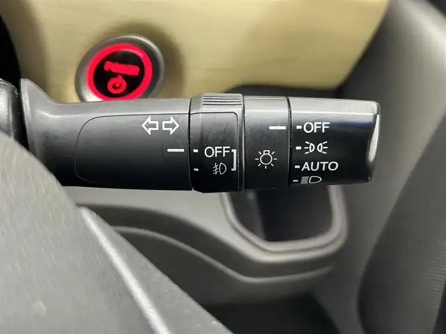 ホンダ フリード ハイブリット G ホンダセンシング 熊本県 2017(平29)年 10.9万km ルナシルバーM 純正ナビVXM-174VFi（ＣＤ・ＤＶＤ・フルセグ・ＢＴ・ＳＤ）/バックカメラ　/社外前後ドライブレコーダー　/ビルトインＥＴＣ　/両側パワースライドドア　/レーダークルーズコントロール　/衝突軽減ブレーキ　/レーンキープアシスト/横滑り防止/先行車発進お知らせ/車線逸脱警報/アイドリングストップ/純正フロアマット/オートライト/HIDライト/フォグライト/スマートキー/プッシュスタート/スペアキー1本/保証書