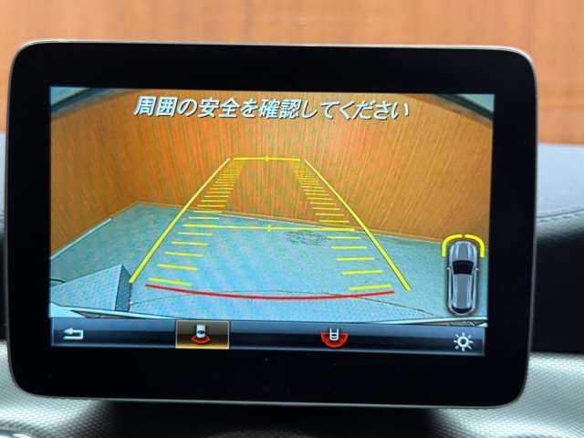 メルセデス・ベンツ ＧＬＡ２２０ 4マチック 千葉県 2017(平29)年 5万km カルサイトホワイト レザーＥＸＣ　/プレミアムＰＫＧ　/パノラマＳＲ　/純正ナビ　/バックカメラ　/ＡＣＣ　/ＢＳＭ　/黒革　/シートヒーター　/メモリーパワーシート　/ｈ／ｋサウンド　/電動リアゲート　/ＬＥＤヘッドライト　/アンビエントライト