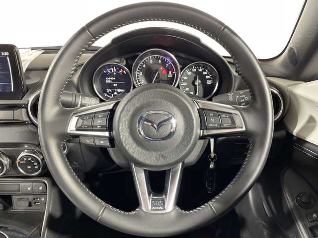マツダ ロードスター S レザーパッケージ 福岡県 2022(令4)年 1.2万km スノーフレイクホワイトパールマイカ 6MT/純正ナビ/バックカメラ/黒レザーシート/シートヒーター/コーナーセンサー/レーダークルーズコントロール/レーンキープアシスト/プッシュスタート/ETC