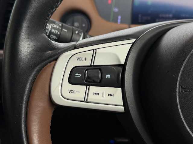 ホンダ フィット e:HEVリュクス 大阪府 2020(令2)年 6.5万km プレミアムグラマラスブロンズP /禁煙車//衝突被害軽減ブレーキ//純正8インチSDナビ/VXM-205VFEi//Bluetooth/CD/DVD/USB//フルセグテレビ//バックカメラ//前後純正ドライブレコーダー/DRH-204VD//前後コーナーセンサー//アダクティブクルーズコントロール//前席シートヒーター//16インチ純正アルミホイール//ドアバイザー//ETC//スペアキー×1