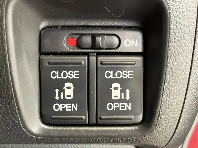 ホンダ Ｎ ＢＯＸ カスタム G ターボ Aパッケージ 栃木県 2014(平26)年 2.5万km プレミアムディープロッソパール ターボ/純正CDデッキ/(CD・AUX)/あんしんパッケージ/ ・衝突軽減システム/ ・サイド・カーテンエアバッグ/両側パワースライドドア/クルーズコントロール/パドルシフト/MTモード付AT/HIDヘッドライト/オートライト/革巻きステアリング/純正15インチアルミホイール/フロアマット/アイドリングストップ/スマートキー/取扱説明書/保証書