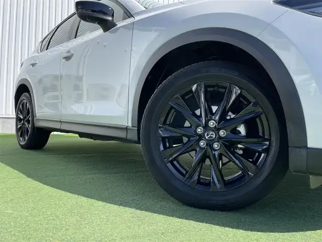 マツダ ＣＸ－５ XD ブラックトーンエディション 香川県 2020(令2)年 3万km スノーフレイクホワイトパールマイカ マツダコネクトナビ/全方位カメラ/パワーバックドア/運転席パワーシート/ブラインドスポットモニター/ヘッドアップディスプレイ/前席シートヒーター/革巻きステアリング/ステアリングヒーター/パドルシフト/純正１９インチＡＷ/ドライブレコーダー/ＥＴＣ/スマートキー/スペアキー