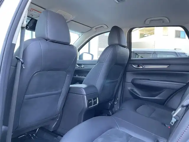 マツダ ＣＸ－５ XD ブラックトーンエディション 香川県 2020(令2)年 3万km スノーフレイクホワイトパールマイカ マツダコネクトナビ/全方位カメラ/パワーバックドア/運転席パワーシート/ブラインドスポットモニター/ヘッドアップディスプレイ/前席シートヒーター/革巻きステアリング/ステアリングヒーター/パドルシフト/純正１９インチＡＷ/ドライブレコーダー/ＥＴＣ/スマートキー/スペアキー