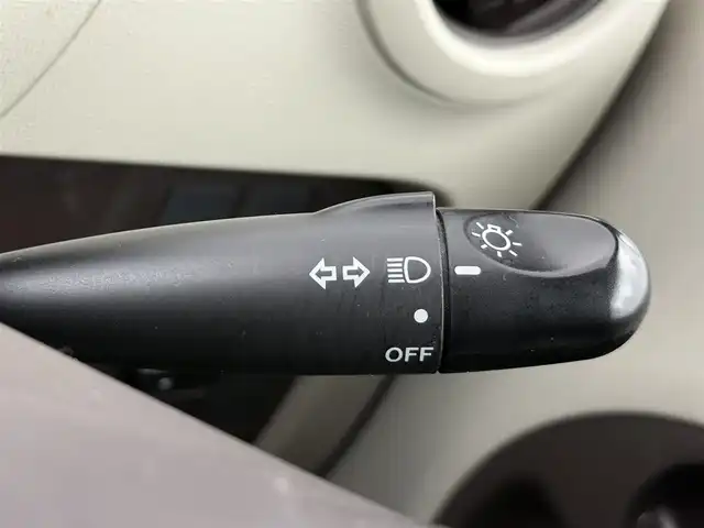 トヨタ パッソ X 愛知県 2010(平22)年 6.8万km キナコメタリック AM/FM/CD/横滑り防止装置/純正フロアマット/ドアバイザー/電動格納ミラー/AC/ETC/リモコンキー