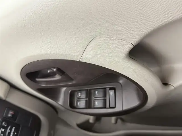 トヨタ パッソ X 愛知県 2010(平22)年 6.8万km キナコメタリック AM/FM/CD/横滑り防止装置/純正フロアマット/ドアバイザー/電動格納ミラー/AC/ETC/リモコンキー