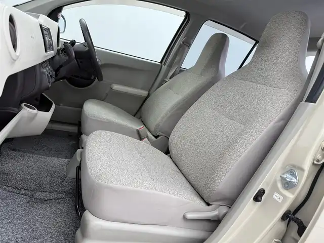 トヨタ パッソ X 愛知県 2010(平22)年 6.8万km キナコメタリック AM/FM/CD/横滑り防止装置/純正フロアマット/ドアバイザー/電動格納ミラー/AC/ETC/リモコンキー