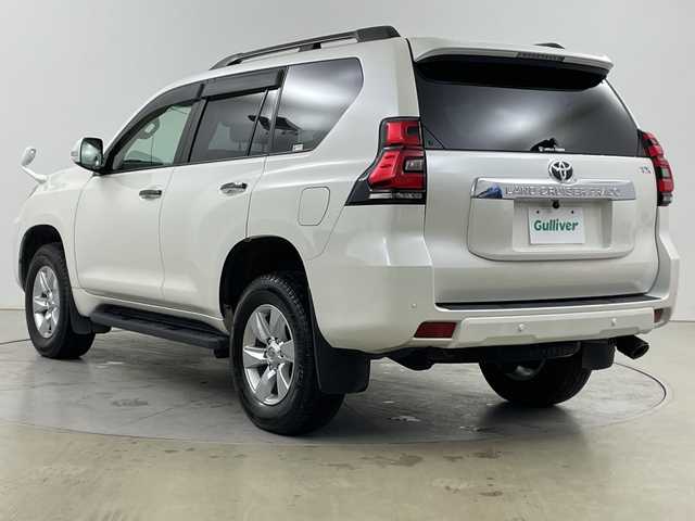 トヨタ ランドクルーザー プラド TX 道央・札幌 2022(令4)年 3.7万km ホワイトパールクリスタルシャイン ・４WD　/ ディーゼルターボ/・ムーンルーフ/7人乗り/・トヨタセーフティセンス/・プリクラッシュセーフティ/・レーダークルーズコントロール/・ケンウッド9インチ　ナビ/・DVD.CD.SD.BT.フルセグ/・HIDMI/バックカメラ」/・社外ドライブレコーダー/・ビルトインETC/・リア　ランゲージマット/・スマートキー
