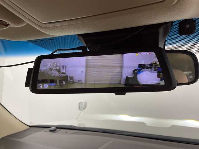 トヨタ ランドクルーザー プラド TX 道央・札幌 2022(令4)年 3.7万km ホワイトパールクリスタルシャイン ・４WD　/ ディーゼルターボ/・ムーンルーフ/7人乗り/・トヨタセーフティセンス/・プリクラッシュセーフティ/・レーダークルーズコントロール/・ケンウッド9インチ　ナビ/・DVD.CD.SD.BT.フルセグ/・HIDMI/バックカメラ」/・社外ドライブレコーダー/・ビルトインETC/・リア　ランゲージマット/・スマートキー