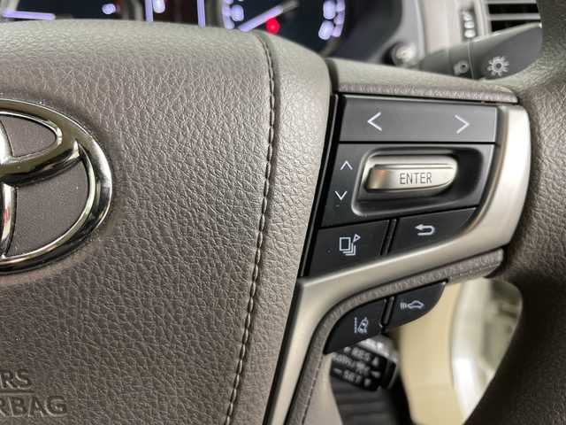 トヨタ ランドクルーザー プラド TX 道央・札幌 2022(令4)年 3.7万km ホワイトパールクリスタルシャイン ・４WD　/ ディーゼルターボ/・ムーンルーフ/7人乗り/・トヨタセーフティセンス/・プリクラッシュセーフティ/・レーダークルーズコントロール/・ケンウッド9インチ　ナビ/・DVD.CD.SD.BT.フルセグ/・HIDMI/バックカメラ」/・社外ドライブレコーダー/・ビルトインETC/・リア　ランゲージマット/・スマートキー