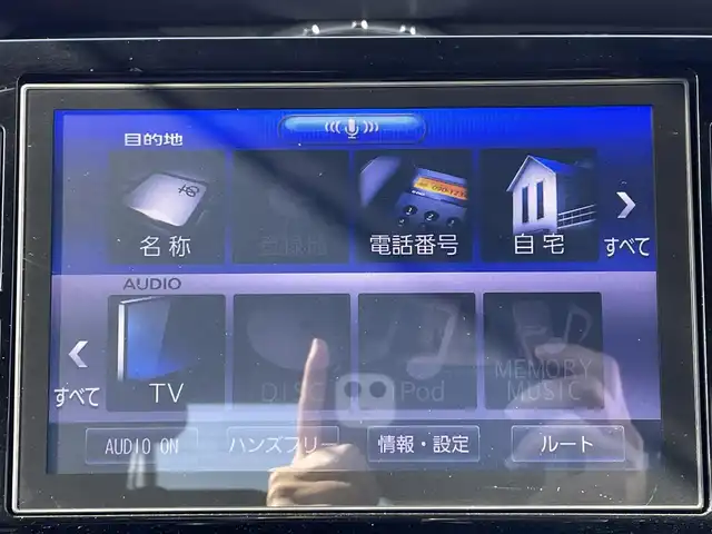 ダイハツ ウェイク G ターボ SA Ⅲ 兵庫県 2020(令2)年 3.5万km シャイニングホワイトパール 純正8インチナビ/両側パワースライドドア/Bluetooth接続/スマートアシスト/バックカメラ/革巻きステアリング/ステアリングリモコン/純正フロアマット/純正バイザー/オートライト/オートマチックハイビーム/スイッチスタート/CD/DVD/ETC/HDMI