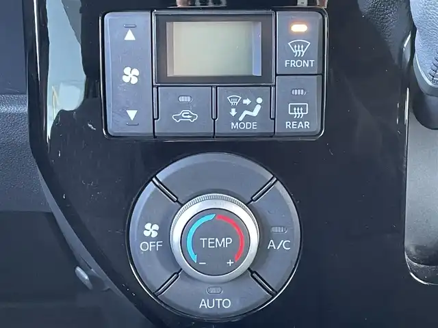 ダイハツ ウェイク G ターボ SA Ⅲ 兵庫県 2020(令2)年 3.5万km シャイニングホワイトパール 純正8インチナビ/両側パワースライドドア/Bluetooth接続/スマートアシスト/バックカメラ/革巻きステアリング/ステアリングリモコン/純正フロアマット/純正バイザー/オートライト/オートマチックハイビーム/スイッチスタート/CD/DVD/ETC/HDMI