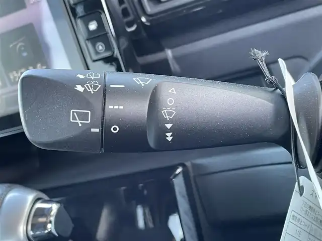 ダイハツ ウェイク G ターボ SA Ⅲ 兵庫県 2020(令2)年 3.5万km シャイニングホワイトパール 純正8インチナビ/両側パワースライドドア/Bluetooth接続/スマートアシスト/バックカメラ/革巻きステアリング/ステアリングリモコン/純正フロアマット/純正バイザー/オートライト/オートマチックハイビーム/スイッチスタート/CD/DVD/ETC/HDMI