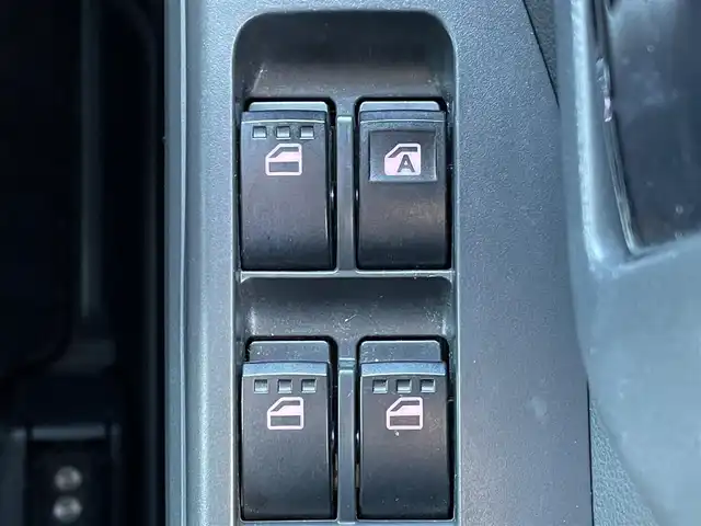 ダイハツ ウェイク G ターボ SA Ⅲ 兵庫県 2020(令2)年 3.5万km シャイニングホワイトパール 純正8インチナビ/両側パワースライドドア/Bluetooth接続/スマートアシスト/バックカメラ/革巻きステアリング/ステアリングリモコン/純正フロアマット/純正バイザー/オートライト/オートマチックハイビーム/スイッチスタート/CD/DVD/ETC/HDMI