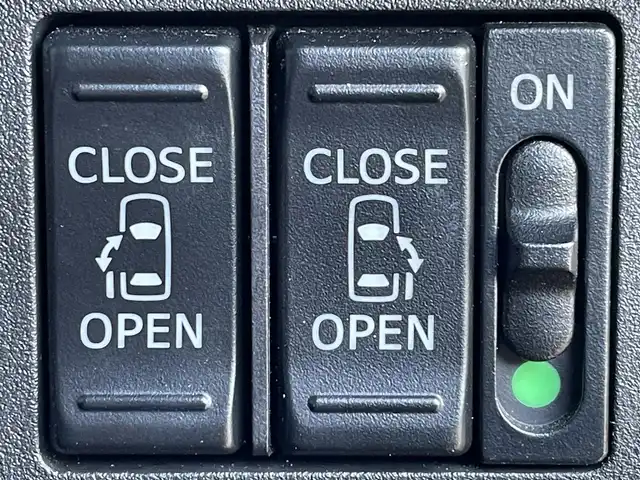 ダイハツ ウェイク G ターボ SA Ⅲ 兵庫県 2020(令2)年 3.5万km シャイニングホワイトパール 純正8インチナビ/両側パワースライドドア/Bluetooth接続/スマートアシスト/バックカメラ/革巻きステアリング/ステアリングリモコン/純正フロアマット/純正バイザー/オートライト/オートマチックハイビーム/スイッチスタート/CD/DVD/ETC/HDMI