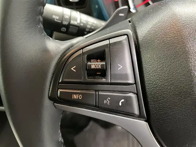 スズキ ハスラー HYBRID X ターボ 鹿児島県 2021(令3)年 4.9万km デニムブルー ガンメタリック 2トーン デュアルカメラブレーキサポート/誤発進抑制機能/車線逸脱警報機能/先行車発進お知らせ機能/アダプティブクルーズコントロール　/標識認識機能/ハイビームアシスト/シートヒーター/後席テーブル　/LEDヘッドライト/フロントフォグランプ　/純正アルミホイール　/純正フロアマット/パドルシフト　/スマートキー/ドアバイザー/電格ミラー