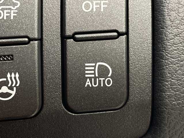 レクサス ＧＳ 450h Fスポーツ 群馬県 2015(平27)年 6.4万km ホワイトノーヴァガラスフレーク 純正１２．３型ナビ　フルセグＴＶ　バックカメラ　前後ドラレコ　ＥＴＣ２．０　シートヒーター／シートベンチレーション　ハンドルヒーター　ＬＥＤ　フォグランプ　ＡＣＣ　ＬＴＡ　レザーシート　禁煙車