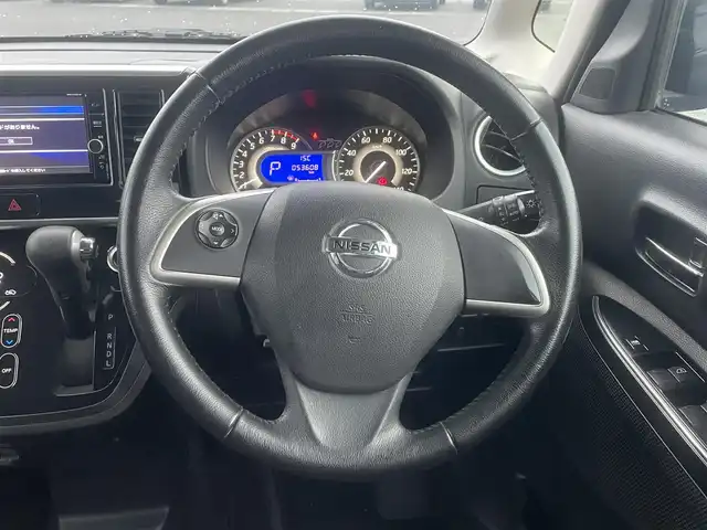 日産 デイズ ルークス ハイウェイスター Xターボ 熊本県 2019(平31)年 5.4万km ブラック 純正ナビ/・AM/FM/CD/DVD/BT/USB/・フルセグTV/アラウンドビューモニター/エマージェンシーブレーキ/踏み間違い防止/車線逸脱防止/オートマチックハイビーム/コーナーセンサー/横滑り防止装置/LEDヘッドライト/ドライブレコーダー/片側電動スライドドア/アイドリングストップ/純正フロアマット/ETC/純正アルミホイール/革巻きステアリング/ステアリングスイッチ/電動格納ミラー/ウインカーミラー/後席ロールサンシェード