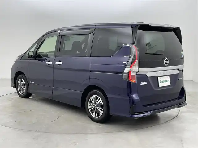 日産 セレナ