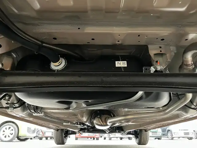スズキ ワゴンＲ スマイル HYBRID X 静岡県 2024(令6)年 0.1万km未満 白／ゴールド エンジンスタートボタン/パワーステアリング/パワーウィンドウ/アイドリングストップ/オートエアコン/スマートキー/スペアキー１本/クルーズコントロール/USB入力端子/全方位カメラ/9インチナビ（CD.BT.フルセグ）/ベンチシート/D席N席シートヒーター/両側パワースライドドア/ABS/横滑り防止装置/コーナーセンサー前後/レーンキープアシスト/オートライト/オートマチックハイビーム/LEDライト/W+サイドエアバック/衝突軽減システム