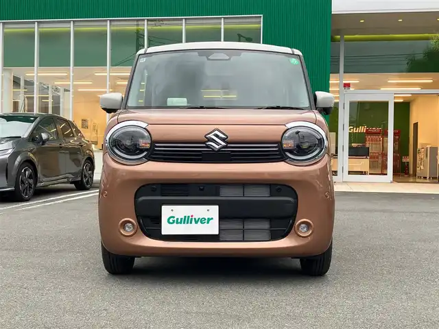 スズキ ワゴンＲ スマイル HYBRID X 静岡県 2024(令6)年 0.1万km未満 白／ゴールド エンジンスタートボタン/パワーステアリング/パワーウィンドウ/アイドリングストップ/オートエアコン/スマートキー/スペアキー１本/クルーズコントロール/USB入力端子/全方位カメラ/9インチナビ（CD.BT.フルセグ）/ベンチシート/D席N席シートヒーター/両側パワースライドドア/ABS/横滑り防止装置/コーナーセンサー前後/レーンキープアシスト/オートライト/オートマチックハイビーム/LEDライト/W+サイドエアバック/衝突軽減システム