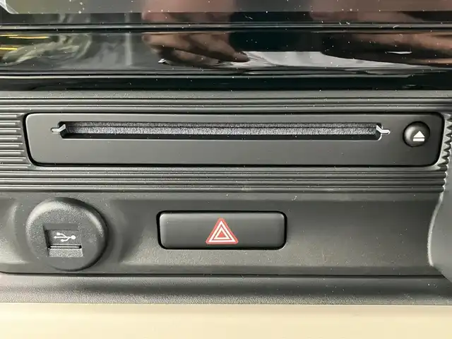 スズキ ワゴンＲ スマイル HYBRID X 静岡県 2024(令6)年 0.1万km未満 白／ゴールド エンジンスタートボタン/パワーステアリング/パワーウィンドウ/アイドリングストップ/オートエアコン/スマートキー/スペアキー１本/クルーズコントロール/USB入力端子/全方位カメラ/9インチナビ（CD.BT.フルセグ）/ベンチシート/D席N席シートヒーター/両側パワースライドドア/ABS/横滑り防止装置/コーナーセンサー前後/レーンキープアシスト/オートライト/オートマチックハイビーム/LEDライト/W+サイドエアバック/衝突軽減システム