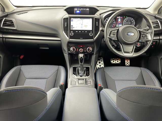 スバル ＸＶ ハイブリッド アドバンス 道央・札幌 2021(令3)年 2.4万km クリスタルホワイトP ・4WD/・純正ナビ/CD/DVD/BT/ブルーレイ/HDMI/フルセグ/USB/・バックカメラ/・アイサイトver3/・衝突軽減ブレーキ/・オートクルーズコントロール/・アクティブレーンキープアシスト/・誤発進抑制機能/・ふらつき警報/・先行車発進お知らせ/・後退時ブレーキアシスト/・ブラインドスポットモニター/・パドルシフト/・X-MODE/・前席パワーシート/・運転席メモリーシート/・ステアリングリモコン/・オートブレーキホールド/・純正フロアマット/・ドアバイザー/・LEDヘッドライト/・フォグランプ/・リアフォグランプ/・ETC/・スマートキー/・スペアキー/・純正18インチAW