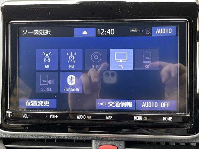 トヨタ ヴォクシー ZS 煌Ⅱ 山形県 2019(令1)年 5.8万km ホワイトパールクリスタルシャイン ・純正9インチナビ/フルセグ/CD/DVD/Bluetooth/・T-connect対応/・バックカメラ/・ビルトインETC/・MTモード付きAT/・プリクラッシュセーフティ/・レーンキープアシスト/・パーキングサポートブレーキ/・前後クリアランスソナー/・オートマチックハイビーム/・LEDヘッドランプ/・先行車発進告知/・ワンタッチパワースライドドア/・TYPE-A充電2口/・純正マット/・純正AW/・社外AW＋スタッドレスタイヤ車載/・スペアキー1本/・保証書/・取扱説明書