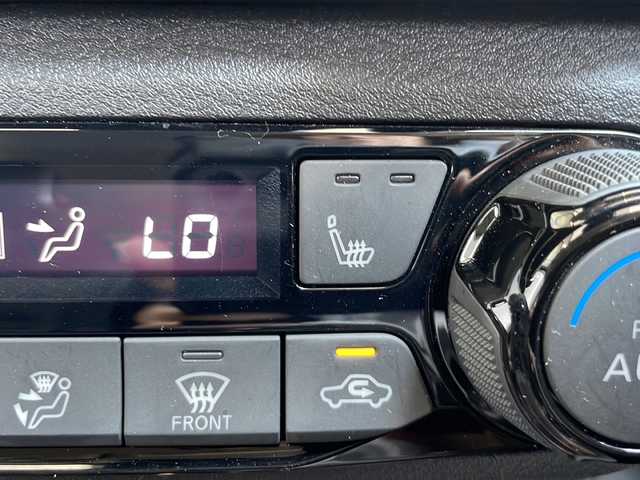 日産 オーラ G  90周年記念車 愛知県 2024(令6)年 1万km ミッドナイトブラック/サンライズカッパー プロパイロット/衝突被害軽減ブレーキ/BOSEプレミアムサウンド/純正8インチディスプレイオーディオナビ（あり）/全方位カメラ/レーダークルーズコントロール/シートヒーター/フルセグTV/Bluetooth/バックカメラ/コーナーセンサー/純正アルミホイール/ETC2.0/ブラインドスポットモニター/LEDヘッドライト/ステアリングヒーター/インテリジェントミラー/オートマチックハイビーム/置くだけ充電器/ステアリングスイッチ/スマートキー/プッシュスタート