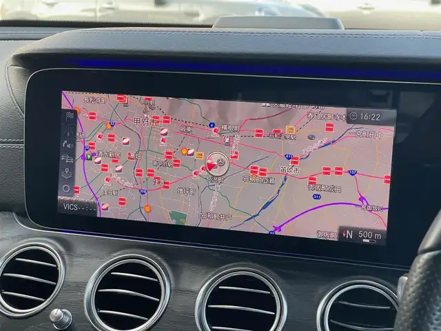 メルセデス・ベンツ Ｍ・ベンツ Ｅ２２０ｄ アバンギャルド AMGライン 山梨県 2018(平30)年 2.9万km ヒヤシンスレッド