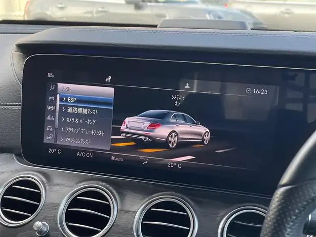 メルセデス・ベンツ Ｍ・ベンツ Ｅ２２０ｄ アバンギャルド AMGライン 山梨県 2018(平30)年 2.9万km ヒヤシンスレッド
