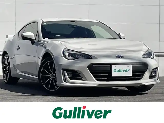 スバル ＢＲＺ S 佐賀県 2016(平28)年 6.4万km クリスタルホワイトP 純正SDナビ/・バックカメラ/・フルセグTV/BT/CD/DVD/クルーズコントロール/リアスポイラー/純正17インチAW/ハーフレザーシート/シートヒーター/LEDヘッドライト/オートライト/MTモード付AT/パドルシフト/プッシュスタート/スペアキー×１/取扱説明書/保証書