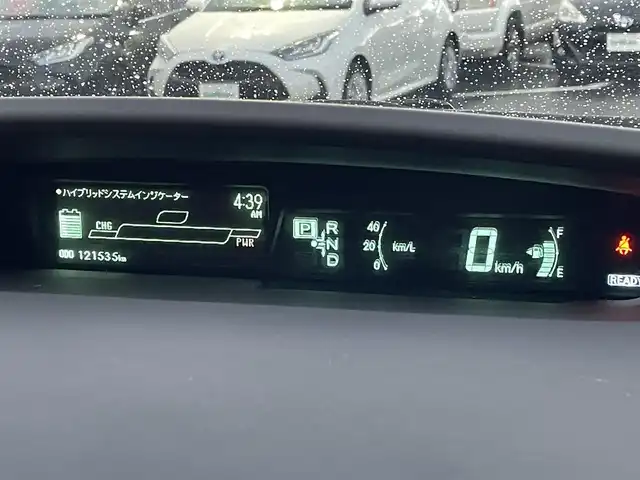 トヨタ プリウス S　LEDエディション 島根県 2011(平23)年 12.1万km ホワイトパールクリスタルシャイン 登録時走行距離121/535km/取扱説明書/保証書/純正ナビ/・フルセグＴＶ/ＤＶＤ/Ｂｌｕｅｔｏｏｔｈ/HDD/プッシュスタート/ステアリングスイッチ/ビルトインＥＴＣ/バックカメラ/ヘッドライトウォッシャー　/LEDライト/フォグランプ/純正マット/ドアバイザー