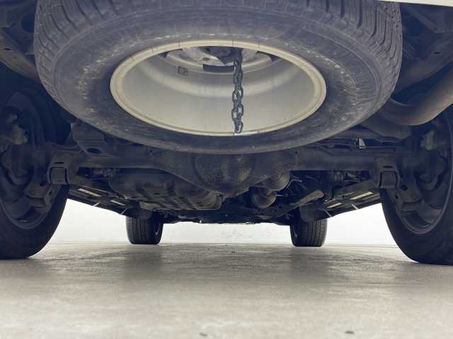 トヨタ ランドクルーザー プラド TX Lパッケージ 秋田県 2018(平30)年 2.8万km ホワイトパールクリスタルシャイン ４WD/純正ナビ【AM/FM/BT/CD/DVD】 /バックカメラ /フルセグTV/ETC2.0/ フロントモデリスタエアロ /サンルーフ /前席パワーシート /衝突被害軽減システム /フロントワイパーデアイサー /横滑り防止装置 /レーンキープアシスト/ヒルディセントコントロール/ダウンヒルアシストコントロール/スマートキー /プッシュスタート/オートエアコン/クリアランスソナー/クルーズコントロール/オートライト/ステアリングリモコン/電格ミラー/革巻きステアリング/ウィンカーミラー/純正フロアマット/ルーフレール/コーナーセンサー/フォグライト/保証書/取り扱い説明書