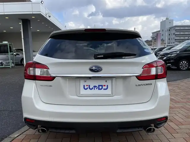 スバル レヴォーグ 1．6GTアイサイト スマートED 新潟県 2017(平29)年 10.9万km クリスタルホワイトP (株)IDOMが運営する【じしゃロン新潟店】の自社ローン対象車両になります。/こちらは現金ご利用時の価格です。自社ローンご希望の方は別途その旨お申付け下さい。/プッシュスタート/スマートキー/スペアキー１本付き/純正ナビ/Bluetooth接続可能/CD、DVD、AM、FM視聴可能/フルセグテレビ(走行時視聴可能)/バックカメラ/ETC/パワーシート(D席)/レーダークルーズコントロール/純正AW/純正LEDヘッドランプ/ウインカーミラー/本革巻きステアリング