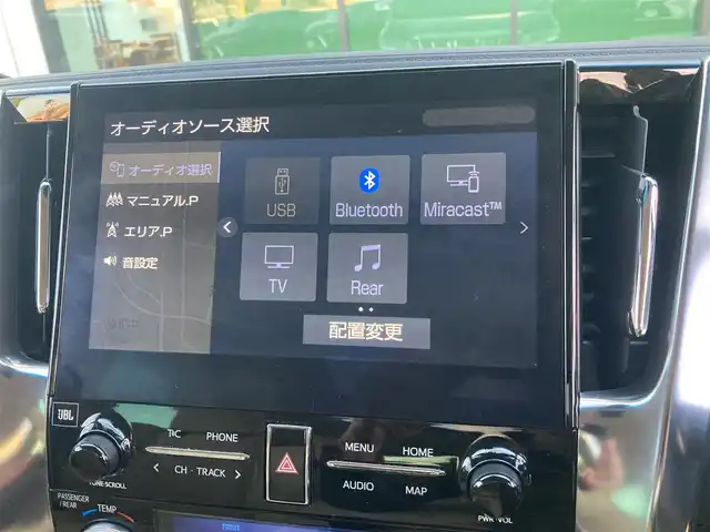 トヨタ アルファード エグゼクティブ ラウンジ S 香川県 2021(令3)年 3.9万km ブラック トヨタセーフティーセンス/・プリクラッシュセーフティー/・レーントレーシングアシスト/純正10.5型ナビ/純正フリップダウン/パノラミックビューモニター/ツインムーンルーフ/ベージュレザーシート/全席パワーシート/全席シートヒーター/全席ベンチレーション/ウッドコンビステアリング/ステアリングヒーター/ステアリングリモコン/レーダークルーズコントロール/パワーバックドア/BSM/LEDライト/LEDフォグライト/スマートキー/プッシュスタート