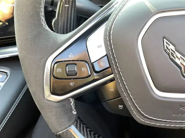 シボレー シボレー コルベット Z06 千葉県 2024(令6)年 0.3万km 赤 ワンオーナー/タルガトップ/トーチレッド/日本160台限定/フロントリフトハイトアジャスター/AppleCarPlay/AndroidAuto/Blue Tooth/クルコン/BSM/ヘッドアップディスプレイ/ステアリングヒーター/シートヒーター/エアシート/ETC/レーダー探知機/ドライブレコーダー/取説/保証書/スペアキー