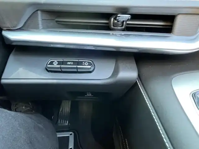 シボレー シボレー コルベット Z06 千葉県 2024(令6)年 0.3万km 赤 ワンオーナー/タルガトップ/トーチレッド/日本160台限定/フロントリフトハイトアジャスター/AppleCarPlay/AndroidAuto/Blue Tooth/クルコン/BSM/ヘッドアップディスプレイ/ステアリングヒーター/シートヒーター/エアシート/ETC/レーダー探知機/ドライブレコーダー/取説/保証書/スペアキー