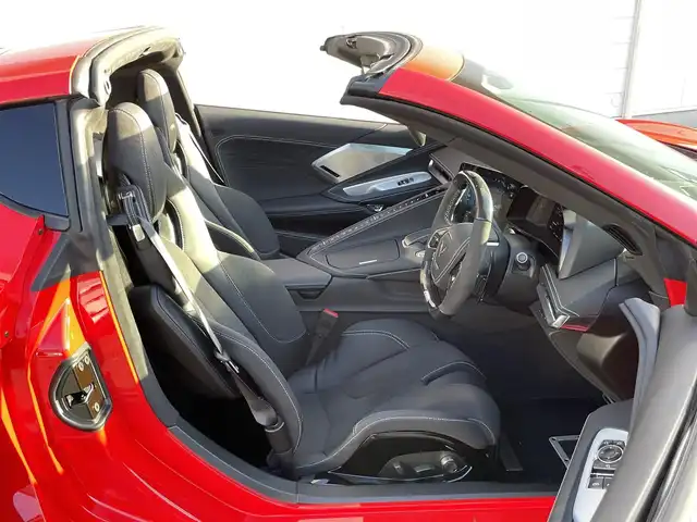 シボレー シボレー コルベット Z06 千葉県 2024(令6)年 0.3万km 赤 ワンオーナー/タルガトップ/トーチレッド/日本160台限定/フロントリフトハイトアジャスター/AppleCarPlay/AndroidAuto/Blue Tooth/クルコン/BSM/ヘッドアップディスプレイ/ステアリングヒーター/シートヒーター/エアシート/ETC/レーダー探知機/ドライブレコーダー/取説/保証書/スペアキー