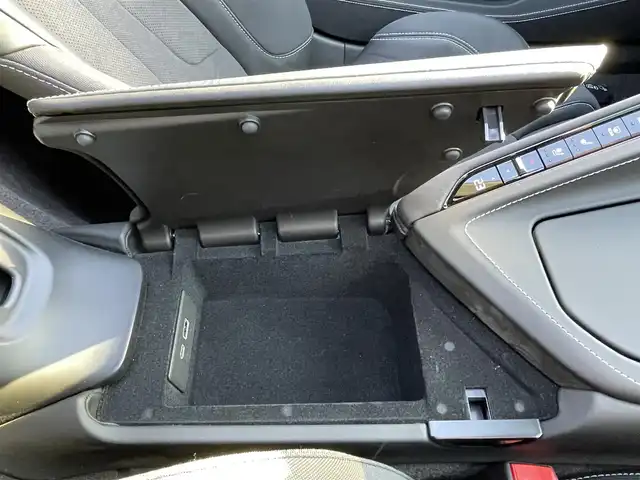 シボレー シボレー コルベット Z06 千葉県 2024(令6)年 0.3万km 赤 ワンオーナー/タルガトップ/トーチレッド/日本160台限定/フロントリフトハイトアジャスター/AppleCarPlay/AndroidAuto/Blue Tooth/クルコン/BSM/ヘッドアップディスプレイ/ステアリングヒーター/シートヒーター/エアシート/ETC/レーダー探知機/ドライブレコーダー/取説/保証書/スペアキー