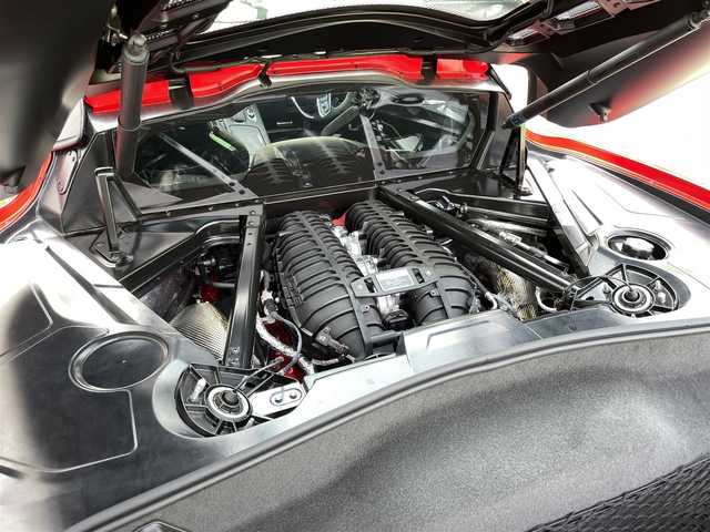 シボレー シボレー コルベット Z06 千葉県 2024(令6)年 0.3万km 赤 ワンオーナー/タルガトップ/トーチレッド/日本160台限定/フロントリフトハイトアジャスター/AppleCarPlay/AndroidAuto/Blue Tooth/クルコン/BSM/ヘッドアップディスプレイ/ステアリングヒーター/シートヒーター/エアシート/ETC/レーダー探知機/ドライブレコーダー/取説/保証書/スペアキー