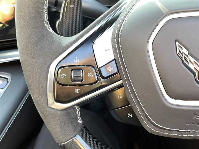 シボレー シボレー コルベット Z06 千葉県 2024(令6)年 0.3万km 赤 ワンオーナー/タルガトップ/トーチレッド/日本160台限定/フロントリフトハイトアジャスター/AppleCarPlay/AndroidAuto/Blue Tooth/クルコン/BSM/ヘッドアップディスプレイ/ステアリングヒーター/シートヒーター/エアシート/ETC/レーダー探知機/ドライブレコーダー/取説/保証書/スペアキー