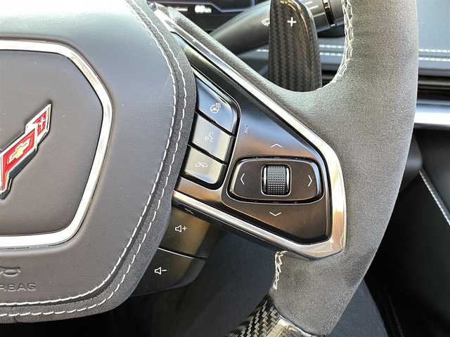 シボレー シボレー コルベット Z06 千葉県 2024(令6)年 0.3万km 赤 ワンオーナー/タルガトップ/トーチレッド/日本160台限定/フロントリフトハイトアジャスター/AppleCarPlay/AndroidAuto/Blue Tooth/クルコン/BSM/ヘッドアップディスプレイ/ステアリングヒーター/シートヒーター/エアシート/ETC/レーダー探知機/ドライブレコーダー/取説/保証書/スペアキー