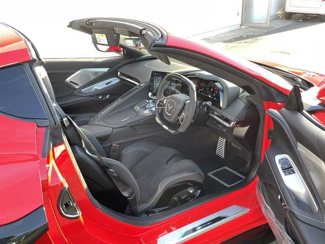 シボレー シボレー コルベット Z06 千葉県 2024(令6)年 0.3万km 赤 ワンオーナー/タルガトップ/トーチレッド/日本160台限定/フロントリフトハイトアジャスター/AppleCarPlay/AndroidAuto/Blue Tooth/クルコン/BSM/ヘッドアップディスプレイ/ステアリングヒーター/シートヒーター/エアシート/ETC/レーダー探知機/ドライブレコーダー/取説/保証書/スペアキー