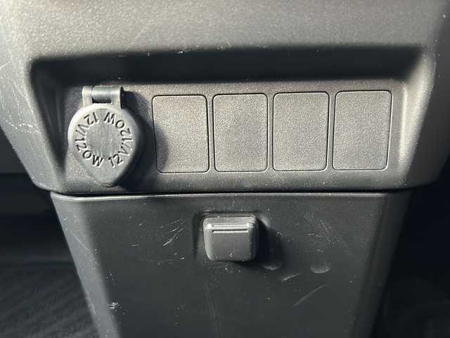 トヨタ ルーミー カスタムG 青森県 2021(令3)年 2.2万km パールホワイトⅢ ・4WD/・社外ナビ/・フルセグ/・CD/DVD/Bluetooth/・バックカメラ/・前後ドライブレコーダー/・衝突被害軽減ブレーキ/・レーンキープアシスト/・レーダークルーズコントロール/・オートマチックハイビーム/・オートライト/・LEDヘッドライト/・LEDフォグランプ/・両側パワースライドドア/・ETC/・コーナーセンサー/・横滑り防止装置/・純正フロアマット/・純正AW14インチ/・スマートキー