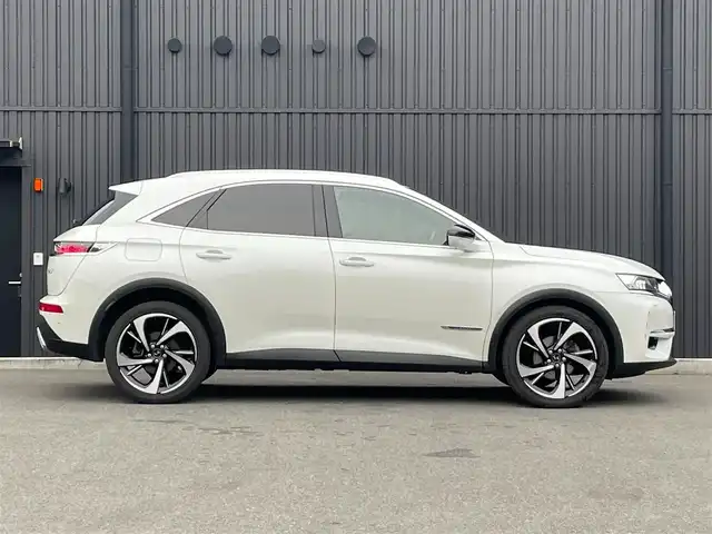 ＤＳオートモビル ＤＳ７ クロスバック グランシック ブルーHDi 福島県 2020(令2)年 4.3万km ブランナクレ ワンオーナー/オペラインテリア/パノラマサンルーフ/FOCAL ELECTRA/ACC/茶革シート/パワーシート/シートヒーター/ベンチレーション /ナイトビジョン/レーンキープ/ブラインドスポット/純正ナビ/360°カメラ/AppleCarPlay/フルセグTV/パドルシフト/ETC/前後ドライブレコーダー/電動リアゲート/アダプティブLEDライト/アンビエンスライト/コーナーセンサー/純正20インチAW/取扱説明書/保証書/スペアキー