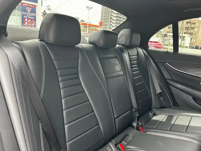メルセデス・ベンツ Ｅ２００ アバンギャルド AMGライン 富山県 2019(平31)年 2.5万km オブシディアンブラック エクスクルーシブパッケージ　/HDDナビ/フルセグテレビ/360°カメラ/アイドリングストップ/ACC/スカイルーフ/プッシュスタート/ETC/D/N席シートヒーター/D/N席パワーシート/AM/FMラジオ/app-conect
