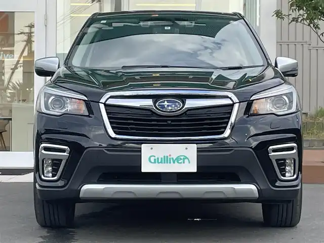スバル フォレスター ハイブリッド アドバンス 道央・札幌 2018(平30)年 6.3万km クリスタルブラックシリカ ・4WD/アイサイトｖｅｒ３/・ブラインドスポットモニタリング/・レーダークルーズコントロール/・衝突被害軽減ブレーキ/・社外SDナビ（フルセグTV/BT/FM・AM）/・バックカメラ/サイド・フロントカメラ/・レーダークルーズコントロール/・オートライト/LEDライト/・運転席/助手席パワーシート/・運転席/助手席シートヒーター/・デジタルインナーミラー/・エンジンスターター/・純正18インチホイール/・横滑り防止装置/・プッシュスタート/スマートキー/・ETC