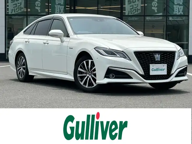 トヨタ クラウン ハイブリッド S 岡山県 2020(令2)年 6.6万km ホワイトパールクリスタルシャイン 登録時走行距離65112km/純正8インチナビ/フルセグTV/(AM.FM.CD.DVD.TV.BT)/アラウンドビューモニター/バックカメラ/ETC/ドライブレコーダー/シートヒーター/レーダークルーズコントロール/衝突軽減ブレーキ/レーンキープアシスト/クリアランスソナー/オートライト/オートマチックハイビーム/パーキングアシスト/18インチ純正AW/純正フロアマット