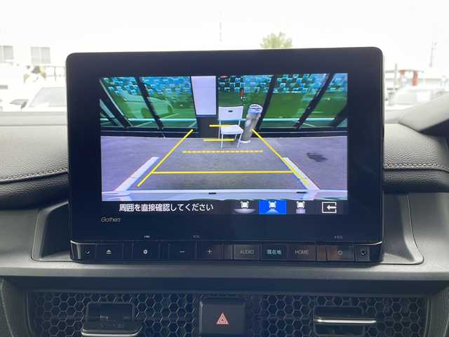 ホンダ ステップワゴン 長野県 2022(令4)年 1.3万km パール 福祉車両　/両側電動ドア　/電動リアゲート　/プッシュスタート　/寒冷地仕様　/後席エアコン　/追従クルーズコントロール　/Bluetooth　/後席モニター　/ＵＳＢ入力端子　/バックカメラ　/フルセグTV　/ドラレコ/三列シート/ウォークスルー/ハーフレザーシート/レーンキープアシスト/衝突被害軽減装置/純正アルミ冬タイヤ車載/前後コーナーセンサー